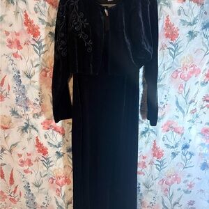 Vintage Elegant Black Velvet Dress